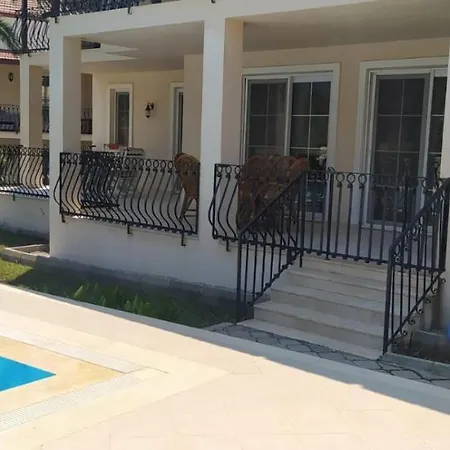 公寓 Stunning Spacious Poolside 2-bed Apt In Ovacık